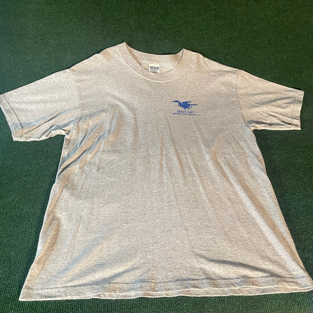 Vintage 90s Gildan “the Devils Gap” Size Large T-shirt